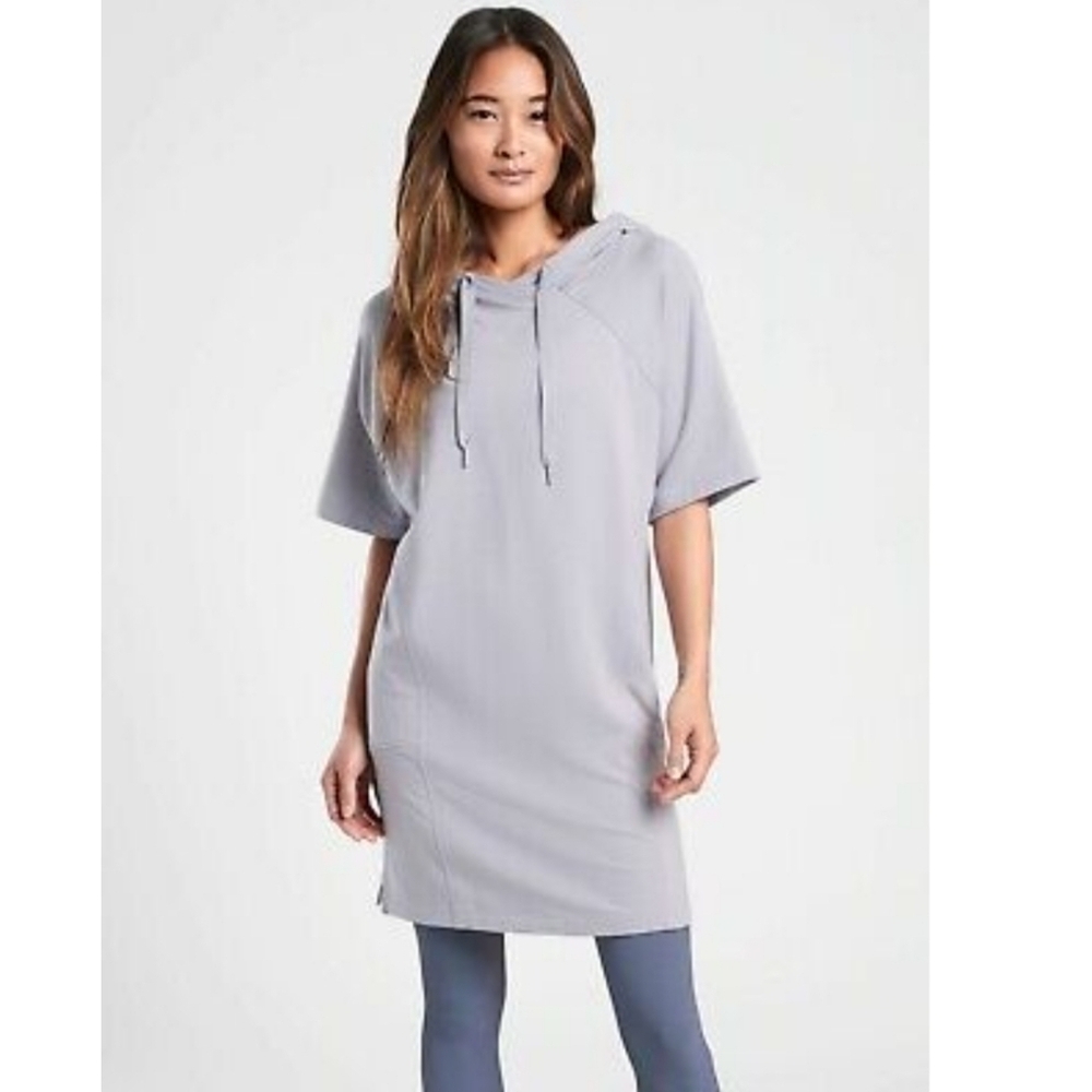 Athleta Cabana Tunic Hoodie Dress size Medium in lavender